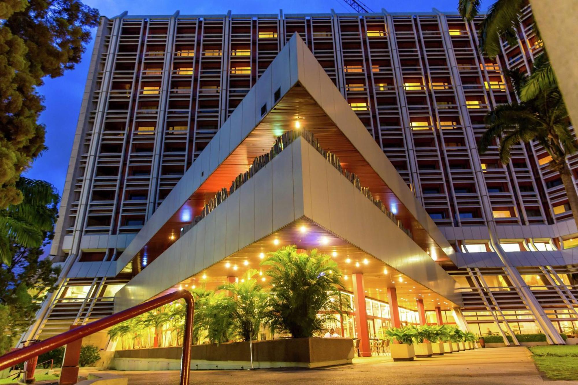 Transcorp Hilton Abuja Exterior foto