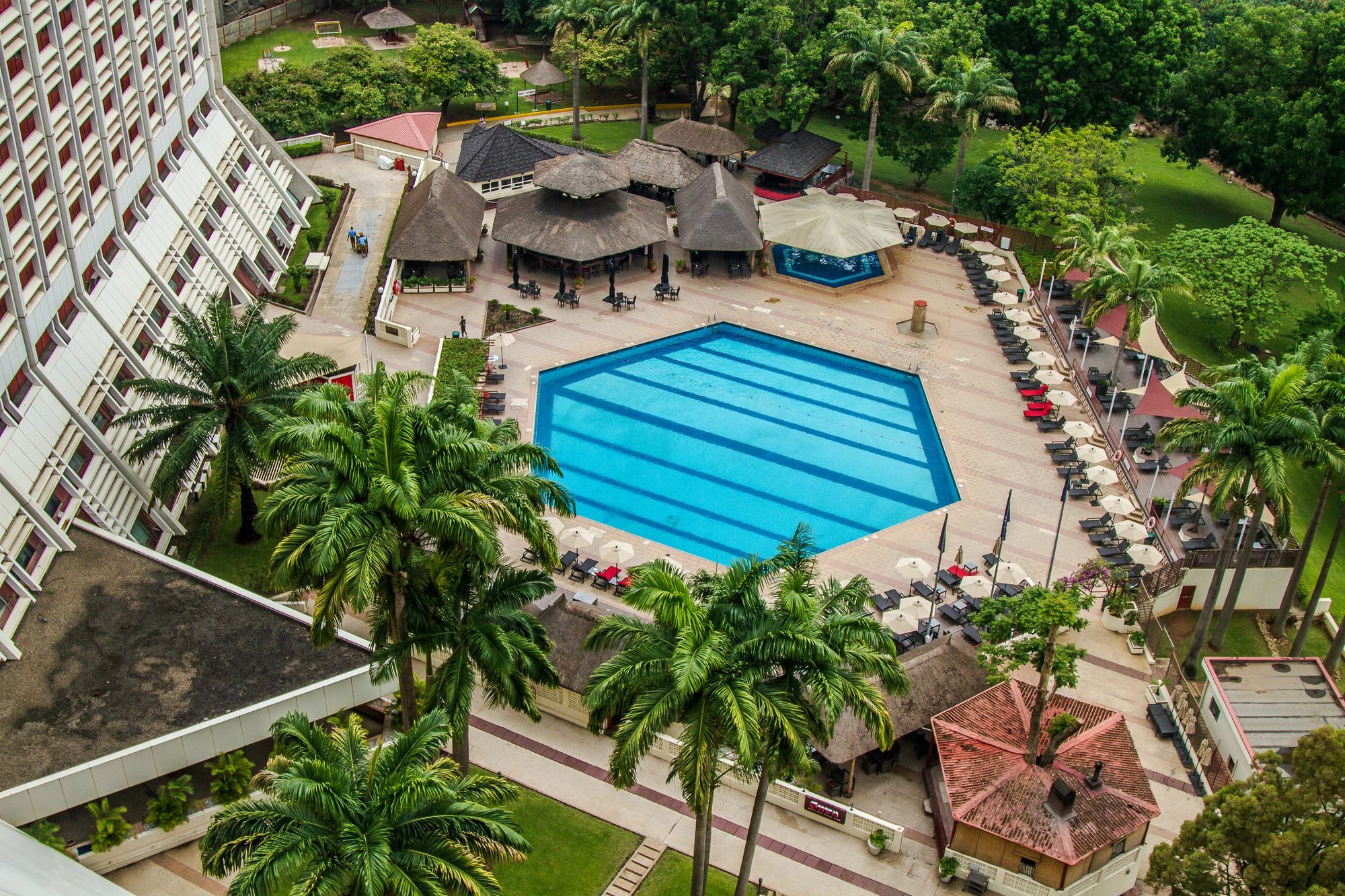 Transcorp Hilton Abuja Hotel Exterior foto